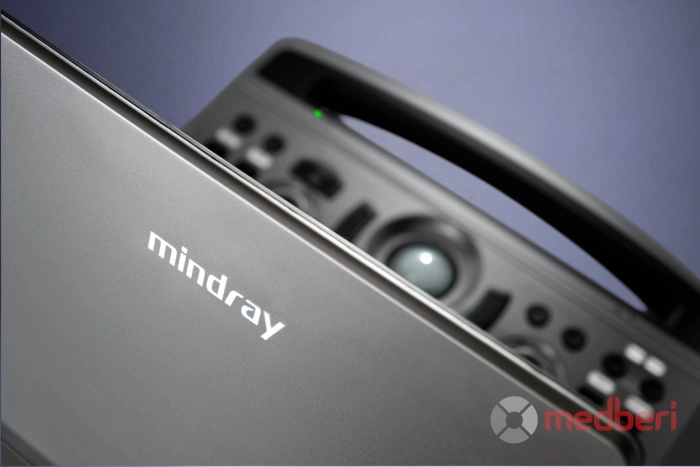 Mindray M9